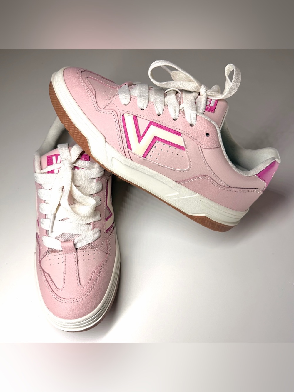 VANS Unisex Upland Sepia Rose Pink Lace Up  Sneakers Size- Men's 8.5 / Women 10